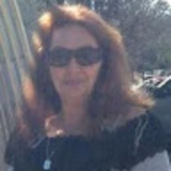 Meet your Posher, Darlene - Picture 1 of 1